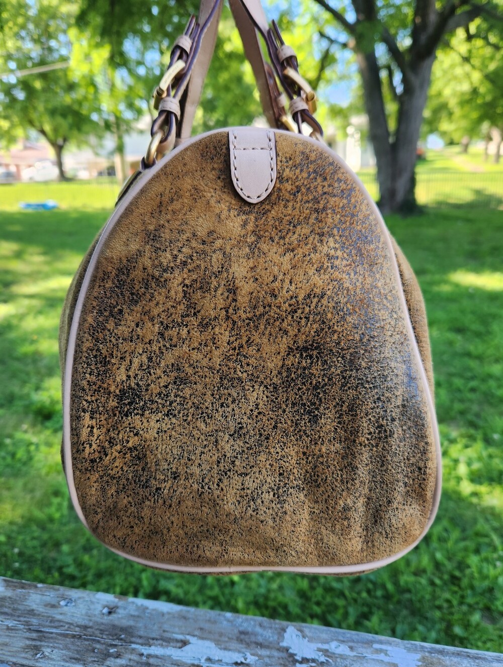 Vintage Michael Kors Edie Distressed Brown Leather Satchel with Gold MK Charm - Picture 3 of 14